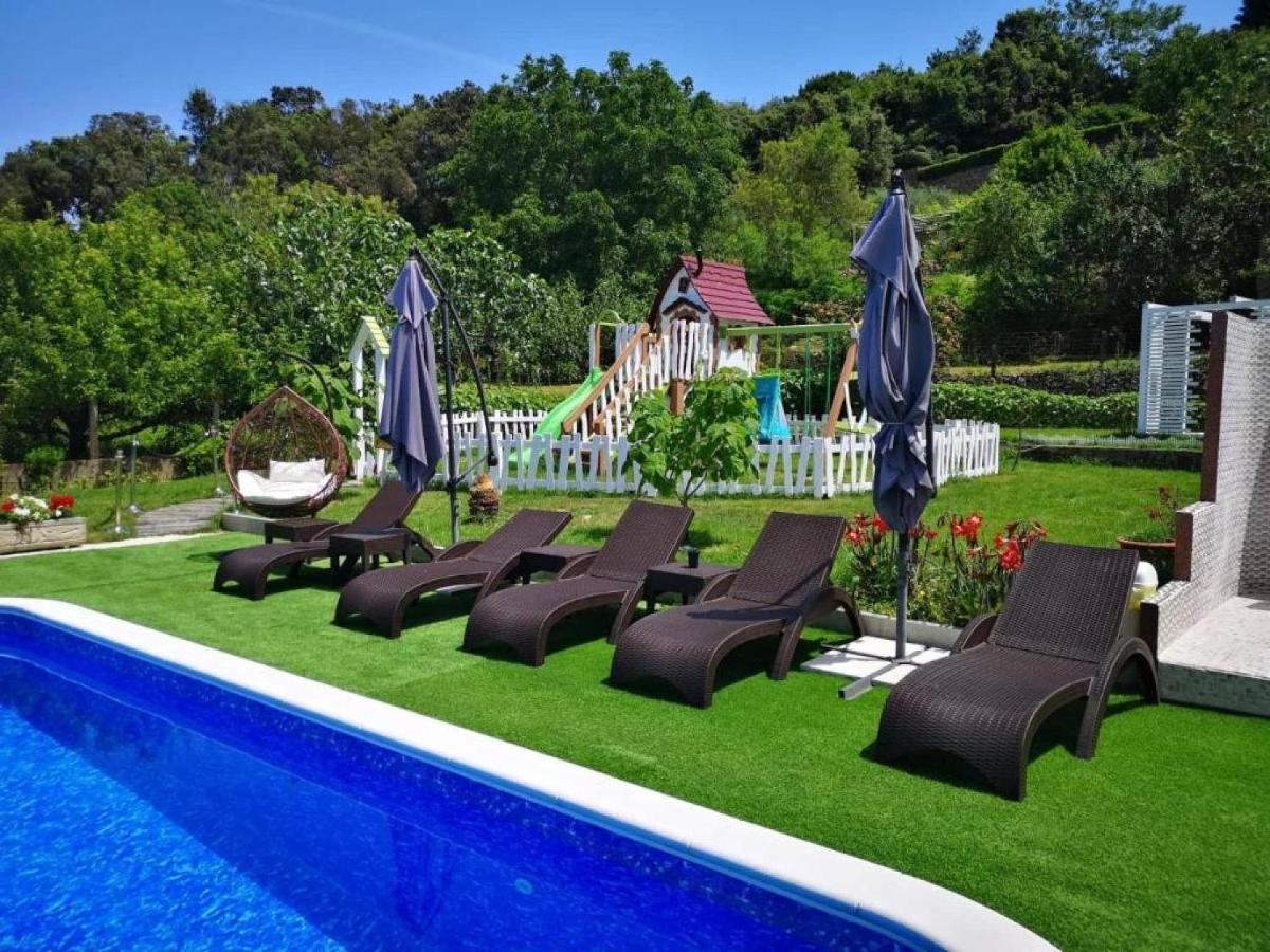 Apartments Villa Subic Kampor Eksteriør billede